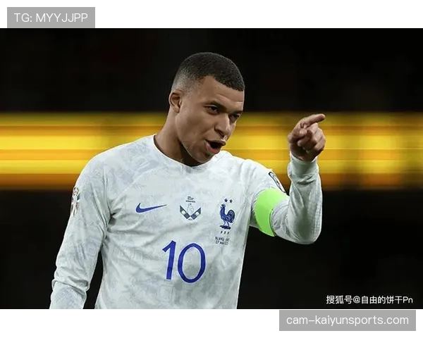 聚焦：姆巴佩在巴黎夺冠庆典上发言，感谢俱乐部与球迷